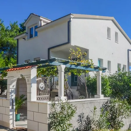 Apartment Ferienwohnung Fuer 2 Personen Ca 50 Qm In Orebic, Dalmatien Sueddalmatien - B61277 *